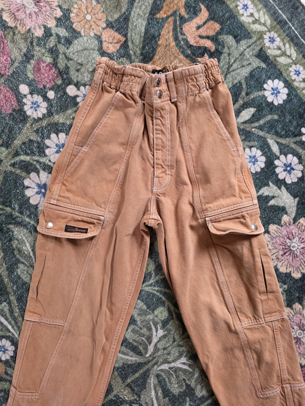 BDG High Rise Cargo Jeans in Rust - Picture 2 of 7
